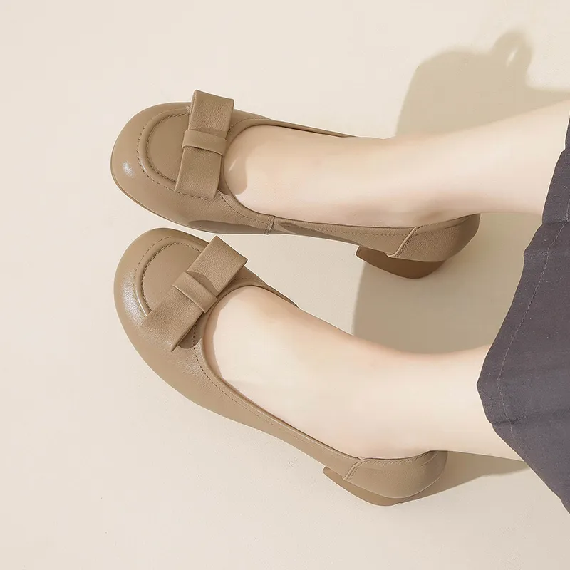 Cigna Chunky Heel High Heels 4.1cm Women's-11