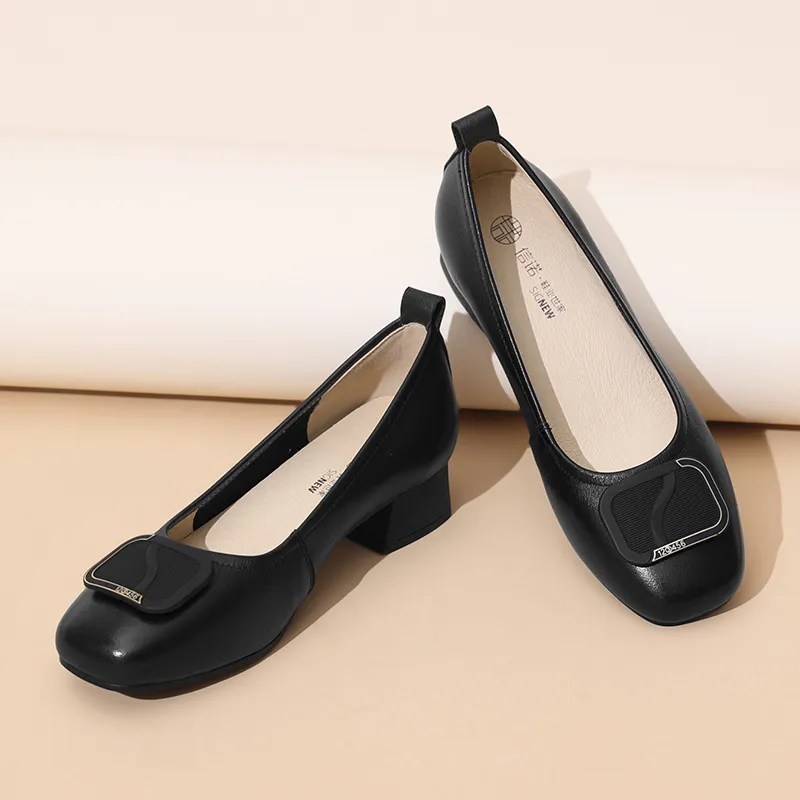 Cigna Chunky Heel High Heels 3.3CM Women's-3
