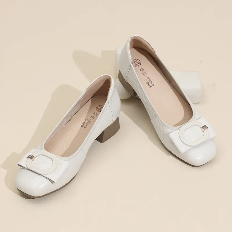 Cigna Chunky Heel High Heels Women's-10