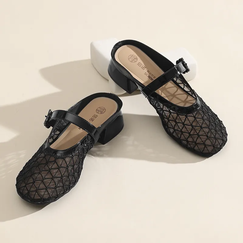 Cigna Odor Resistant Closed Toe Slippers Women's-2