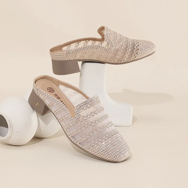 Cigna Rubber Sole Quiet Closed Toe Slippers Women's-8