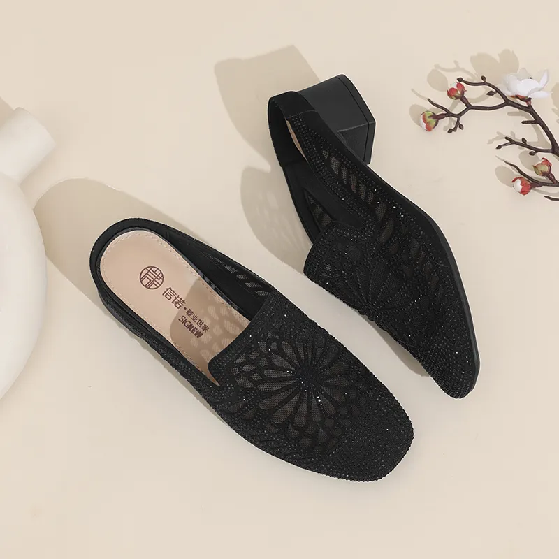 Cigna Rubber Sole Odor Resistant Closed Toe Slippers Women's-2