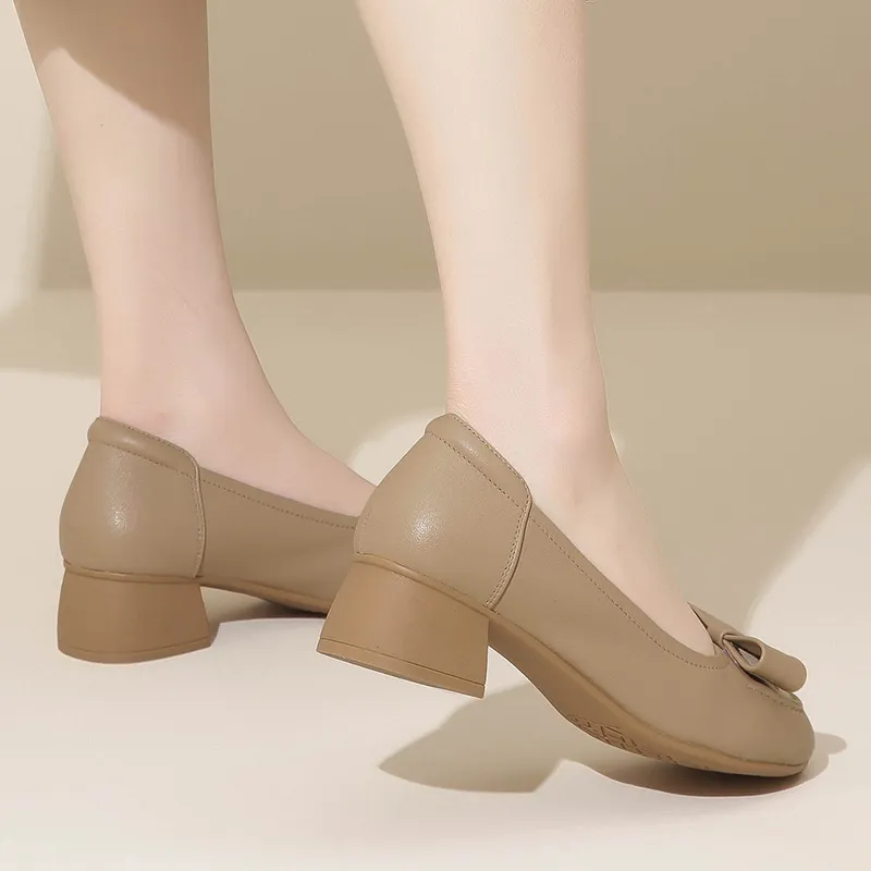 Cigna Chunky Heel High Heels 4.1cm Women's-9