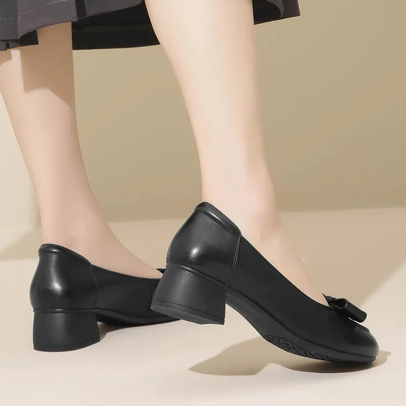 Cigna Chunky Heel High Heels 4.1cm Women's-3