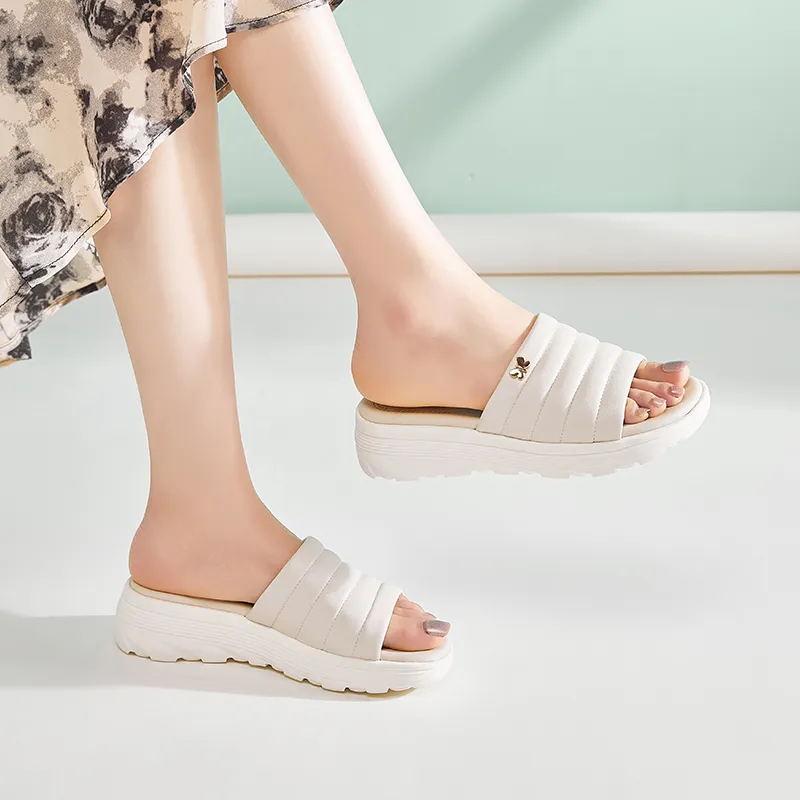 Cigna Rubber Foam Outsole Quiet Slide Slippers Women's Ecru-4