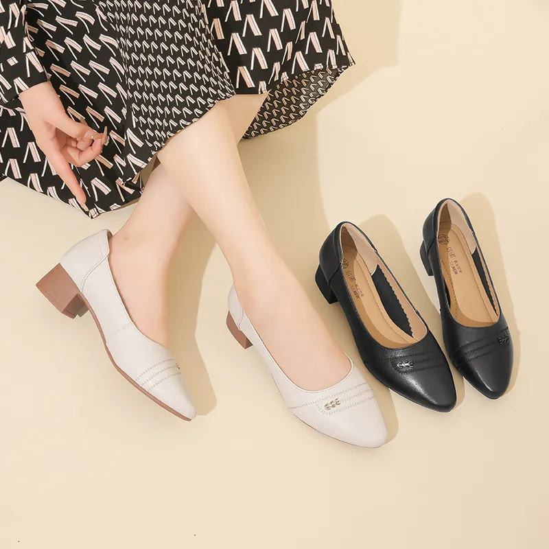 Cigna Chunky Heel High Heels 3.8cm Women's-8