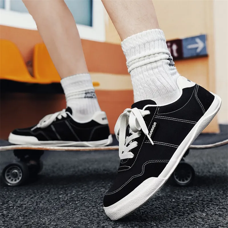 Warrior Wear resistant, Lightweight, Breathable, And Non slip. Low Top Canvas Shoes Unisex Black Rice-9