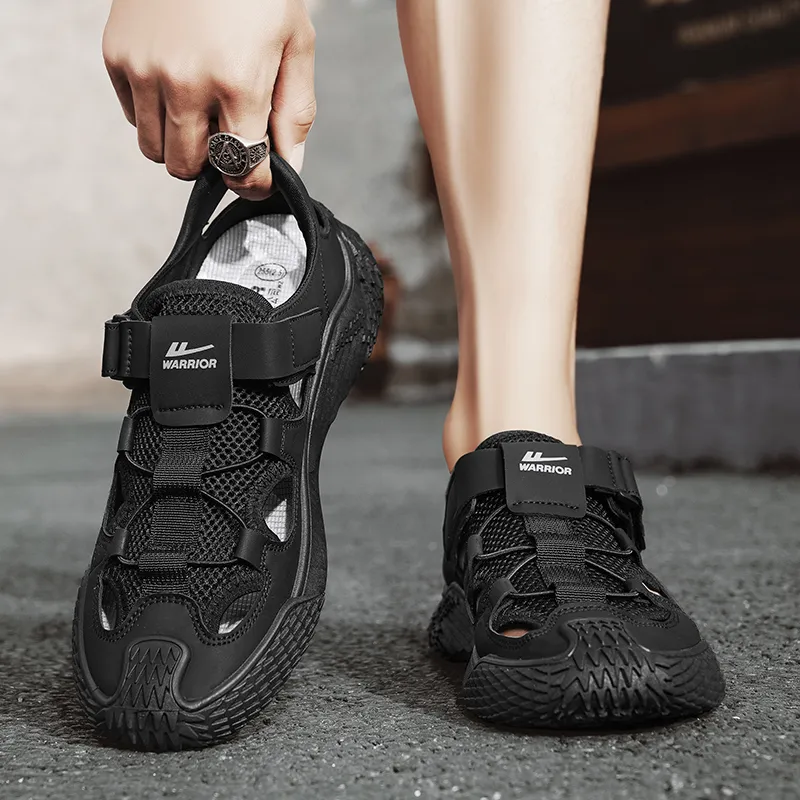 Warrior River Trekking Shoes Wear resistant, Lightweight, Breathable, And Non slip. Beach Sandals Men's Black-8