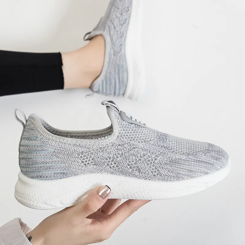 Warrior Slip-on Slip-on Shoes Wear-resistant Lightweight Breathable And Non-slip. Low-Top Casual Shoes Women's-3