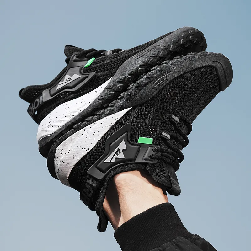 Warrior Wear resistant, Lightweight, Breathable, And Non slip. Low Top Casual Shoes Men's Black-5