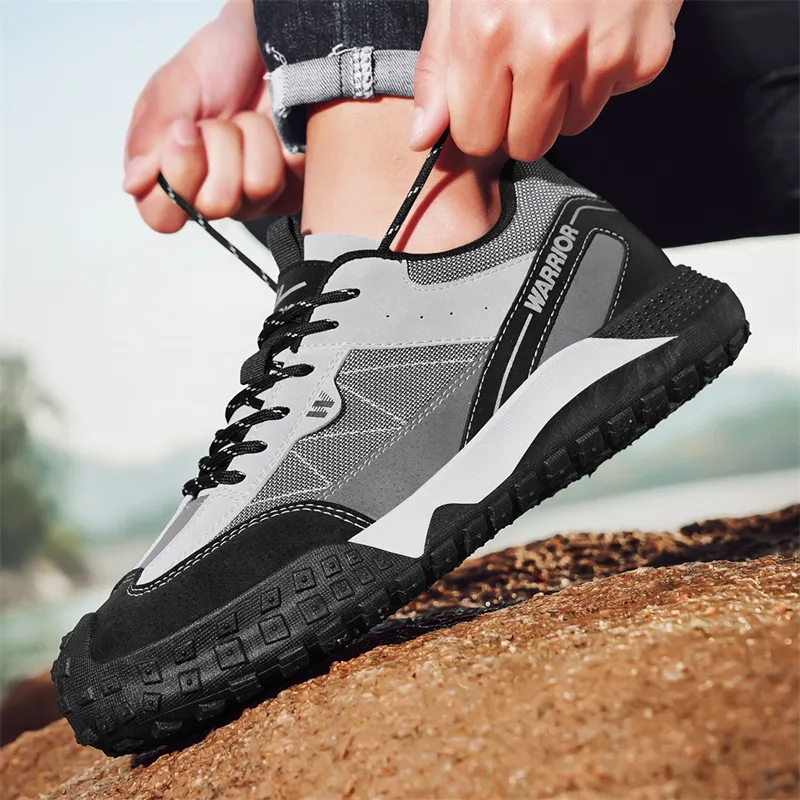 WARRIOR Hiking / Trekking Shoes Men Low Top White-4