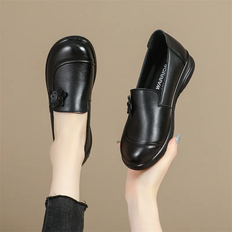 Warrior Slip on Shoes Loafers Women's Black-8