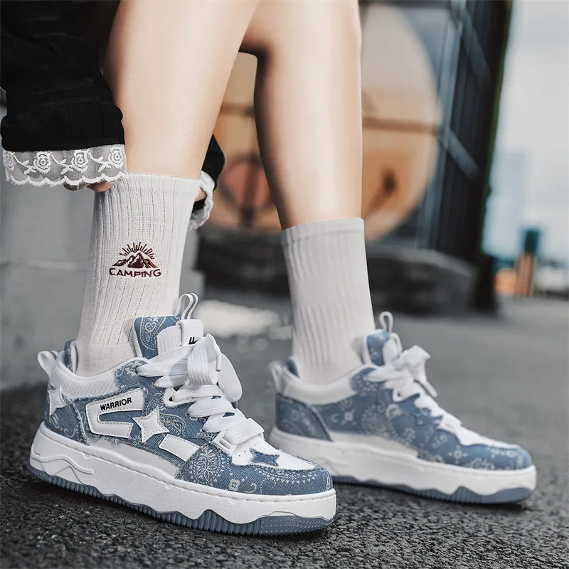 Warrior Anti Slip Wear Resistant Low Top Skateboard Shoes Unisex Denim Blue White-8