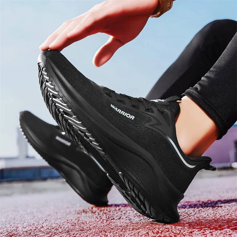 Warrior Slip Resistant, Abrasion Resistant, Lightweight, Rebound Coverage Low Top Long Distance Running Shoes Unisex-33