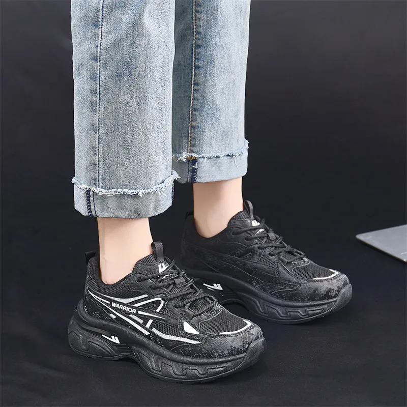 Warrior Wear resistant Lightweight Breathable And Non slip. Low Top Chunky Sneakers Women's Black-2