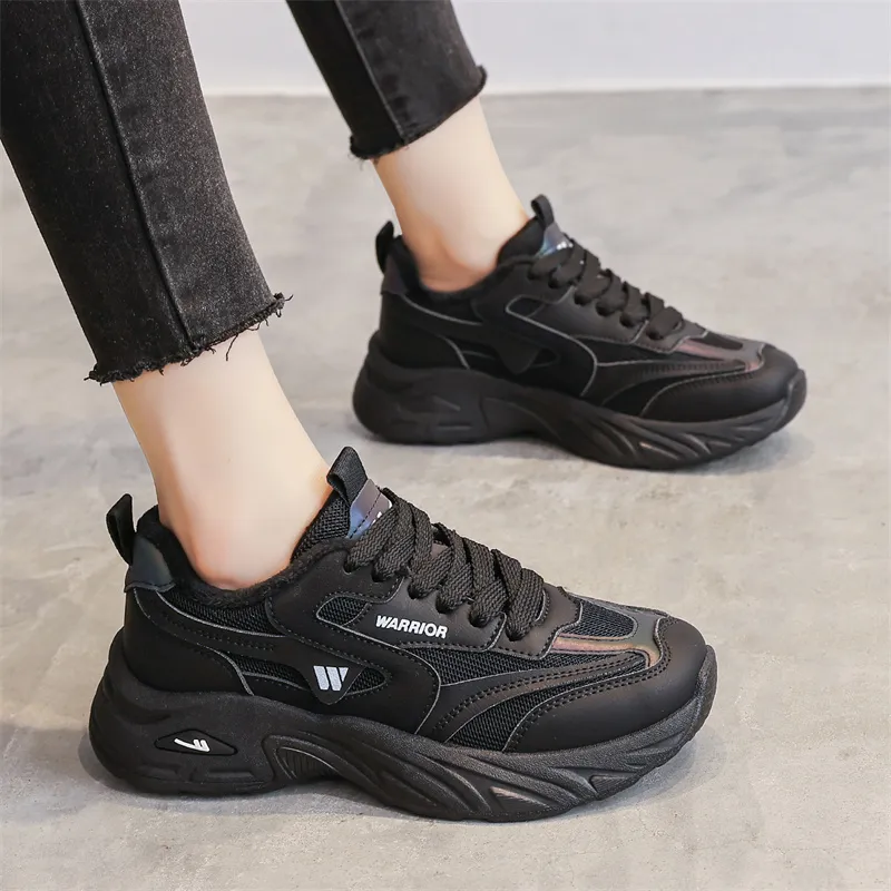 Warrior Anti Slip Wear Resistant Lightweight Height Increasing Warm Coverage Low Top Chunky Sneakers Unisex Black-5