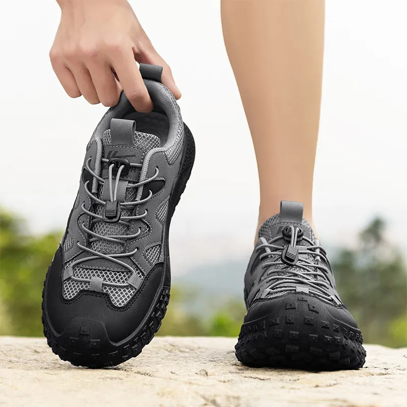 WARRIOR Hiking / Trekking Shoes Men Low Top Black-4