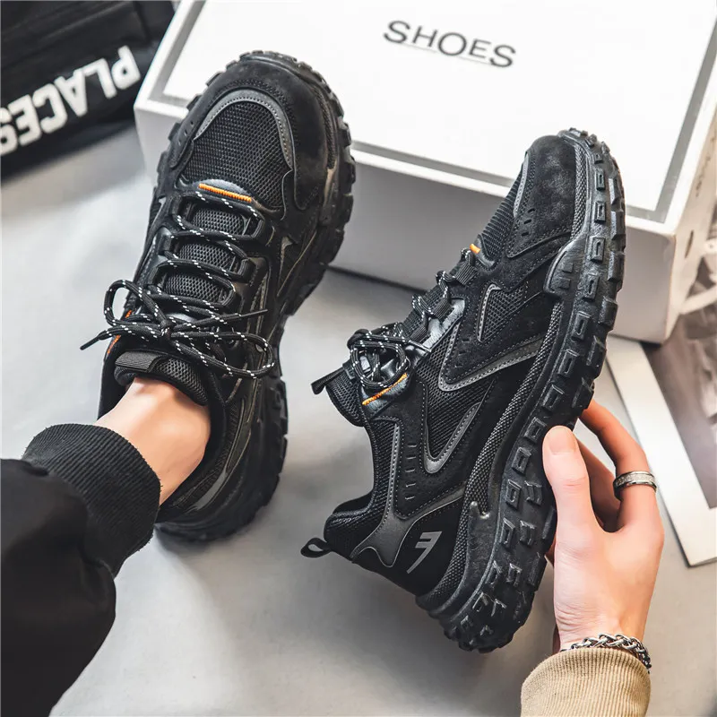 Warrior Shock Absorbers With Slip Resistant And Abrasion Resistant Properties Low Top Chunky Sneakers Men's Black-9