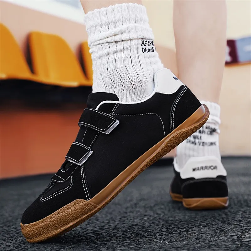 Warrior Wear resistant, Lightweight, Breathable, And Non slip. Low Top Canvas Shoes Unisex Black Rice-9