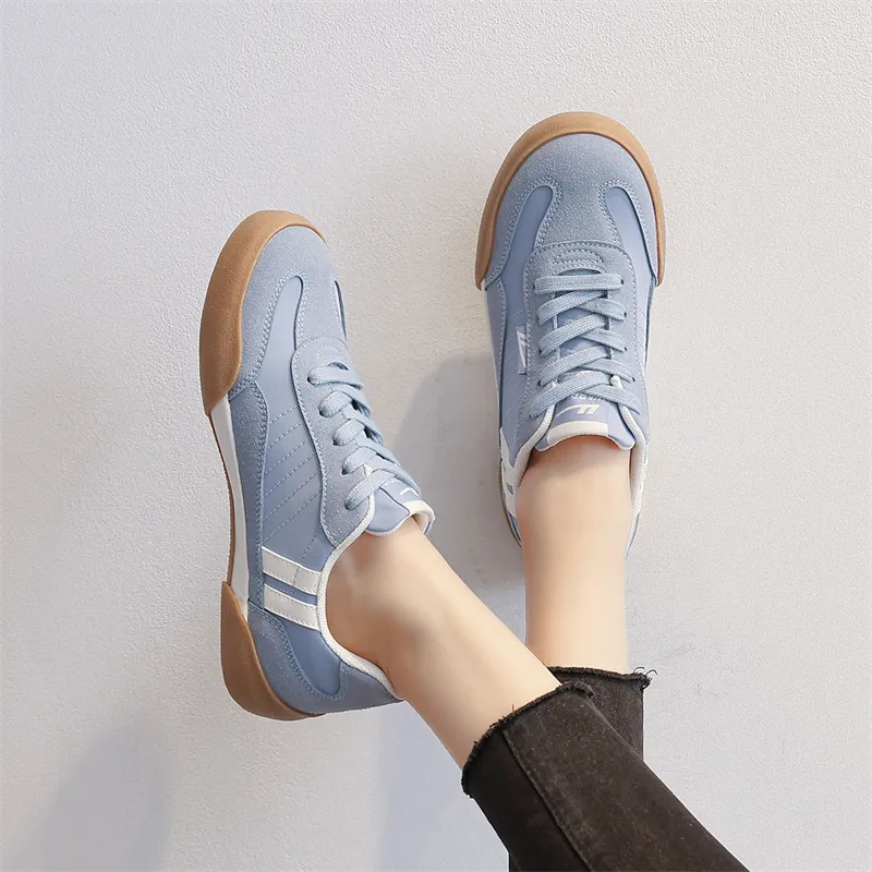 Warrior Coverage Abrasion Resistant Lightweight Breathable Slip Resistant Low Top Canvas Shoes Women's Light Blue Beige-5