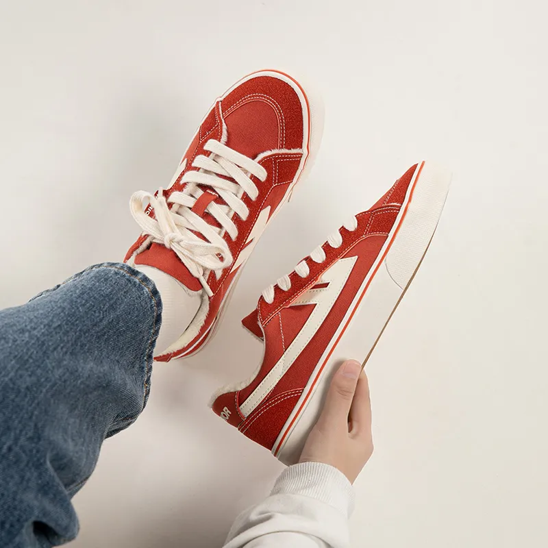 Warrior Low Top Canvas Shoes Unisex Red Beige-6