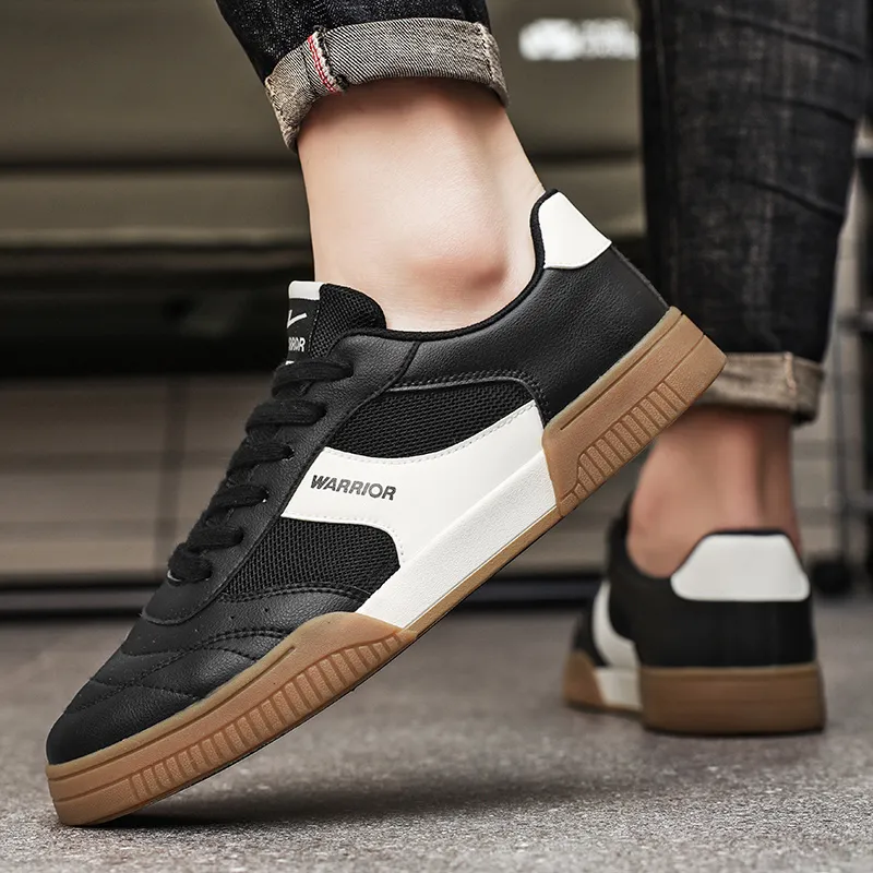 Warrior Coverage Abrasion Resistant Lightweight Breathable Slip Resistant Low Top Skateboard Shoes Men's Black Rice-6