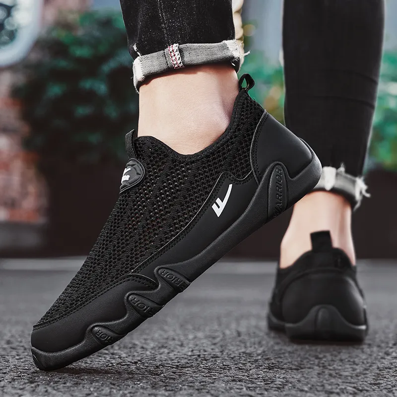 Warrior Slip on Slip on Shoes Wear resistant, Lightweight, Breathable, And Non slip. Low Top Casual Shoes Men's Black-4