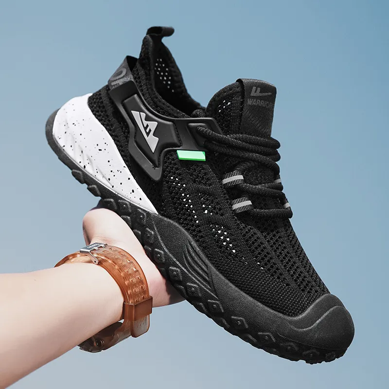 Warrior Wear resistant, Lightweight, Breathable, And Non slip. Low Top Casual Shoes Men's Black-4