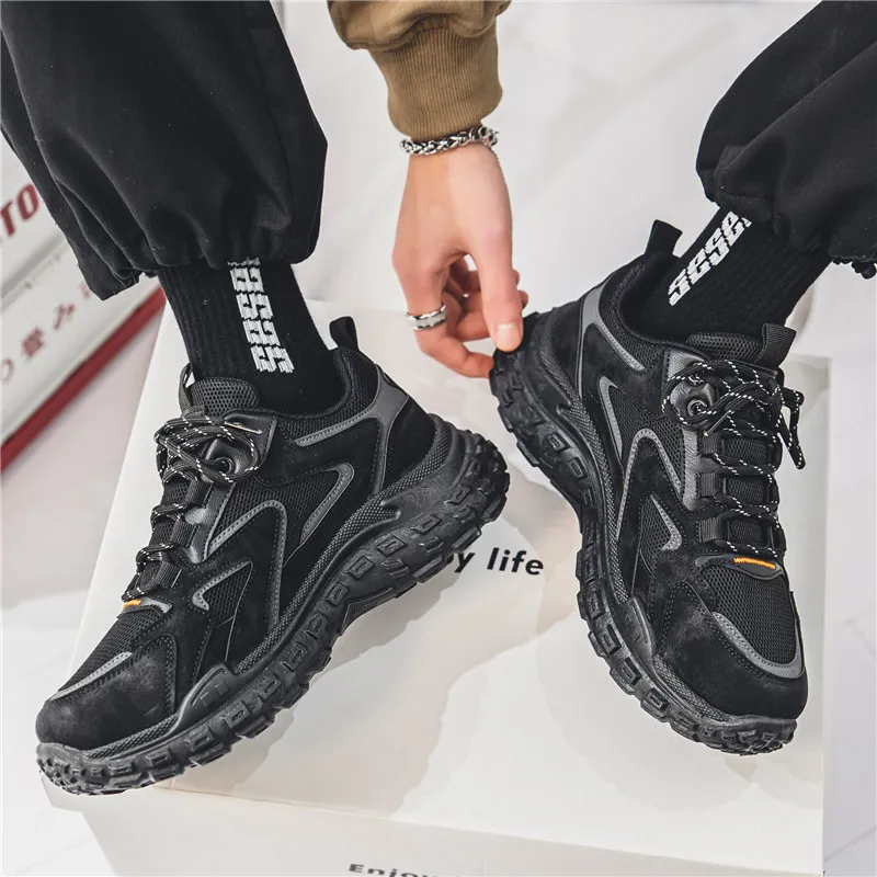 Warrior Shock Absorbers With Slip Resistant And Abrasion Resistant Properties Low Top Chunky Sneakers Men's Black-3