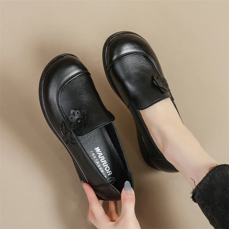 Warrior Slip on Shoes Loafers Women's Black-9