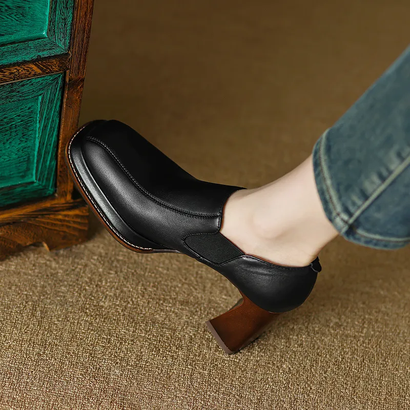 EASTTATA ET Loafers Women's Black-7