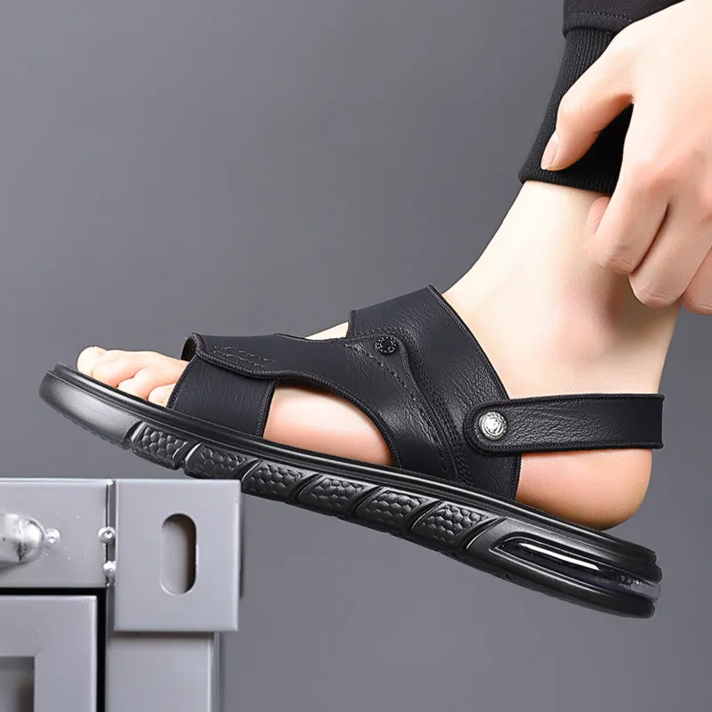 Dunnu Beach Sandals Men Black-4