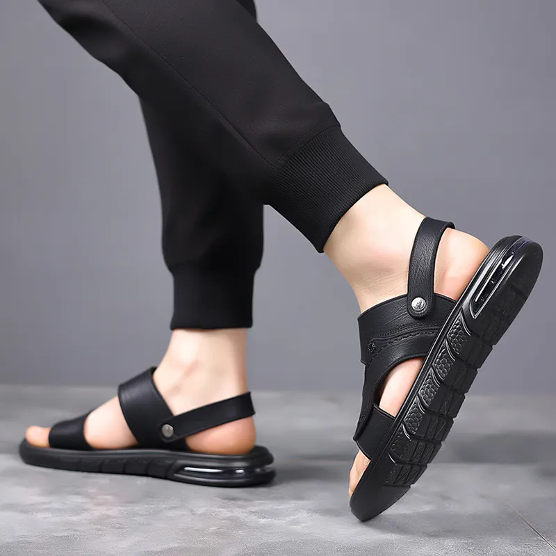 Dunnu Beach Sandals Men Black-2