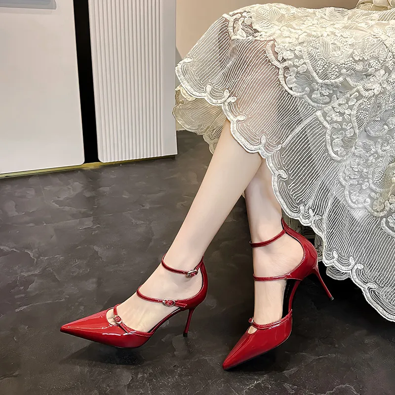 Dunnu Slim Heel High Heels Women's-1