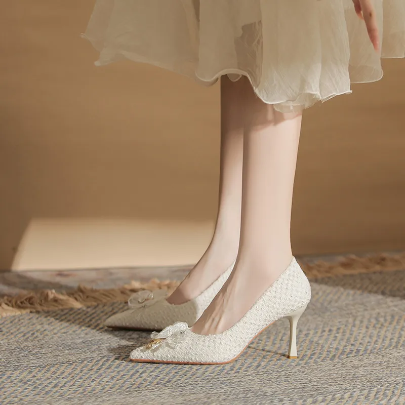 Dunnu Slim Heel High Heels Ecru-4