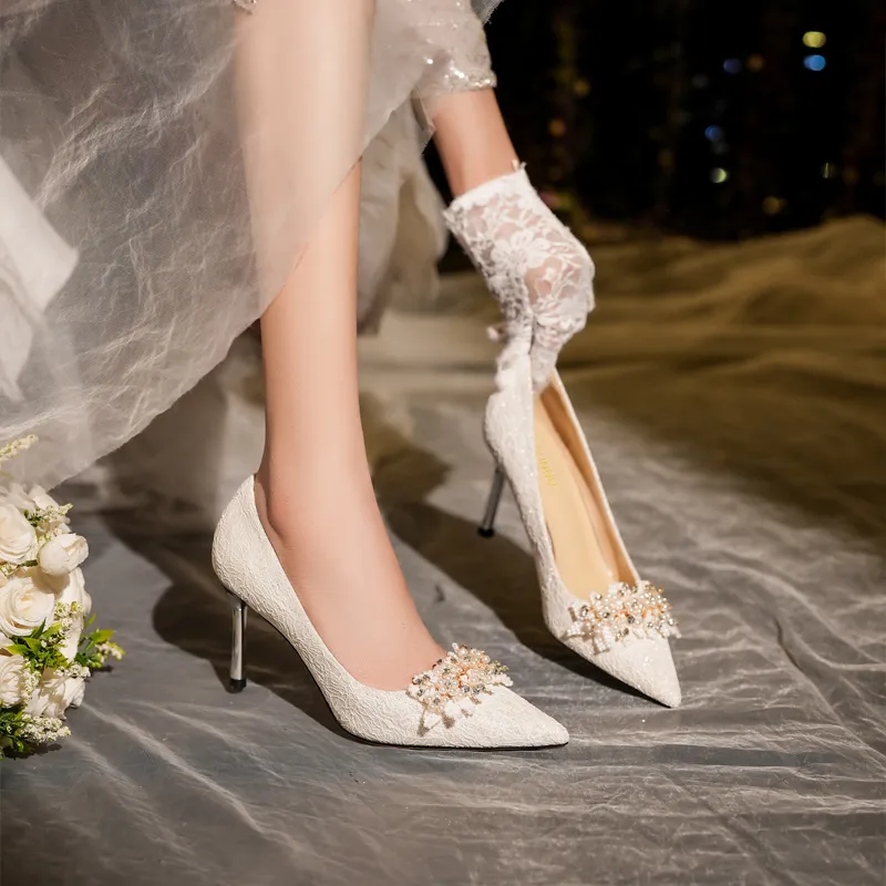 Dunnu Slim Heel High Heels Women's White Box Included-7
