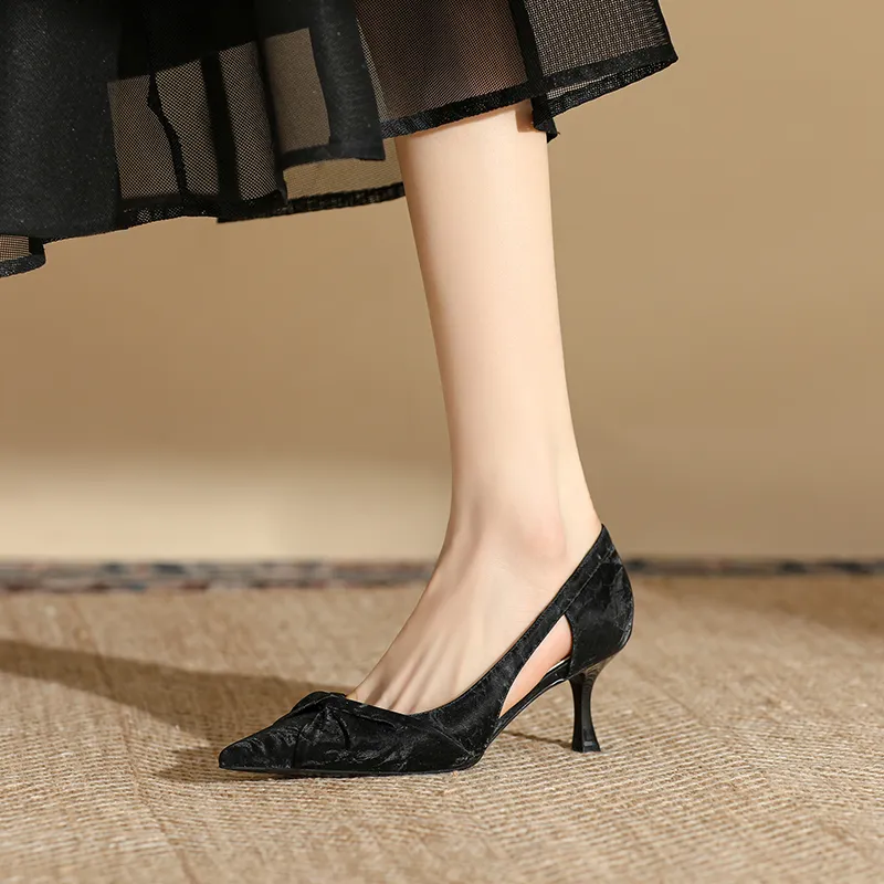 Dunnu Slim Heel High Heels 6.5cm Women's Black-1