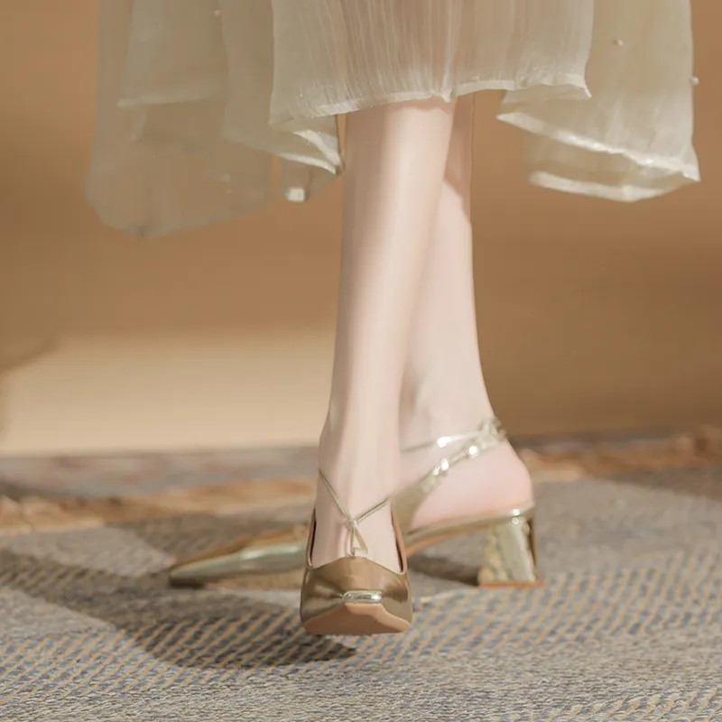 Dunnu Slim Heel High Heels Women's-31