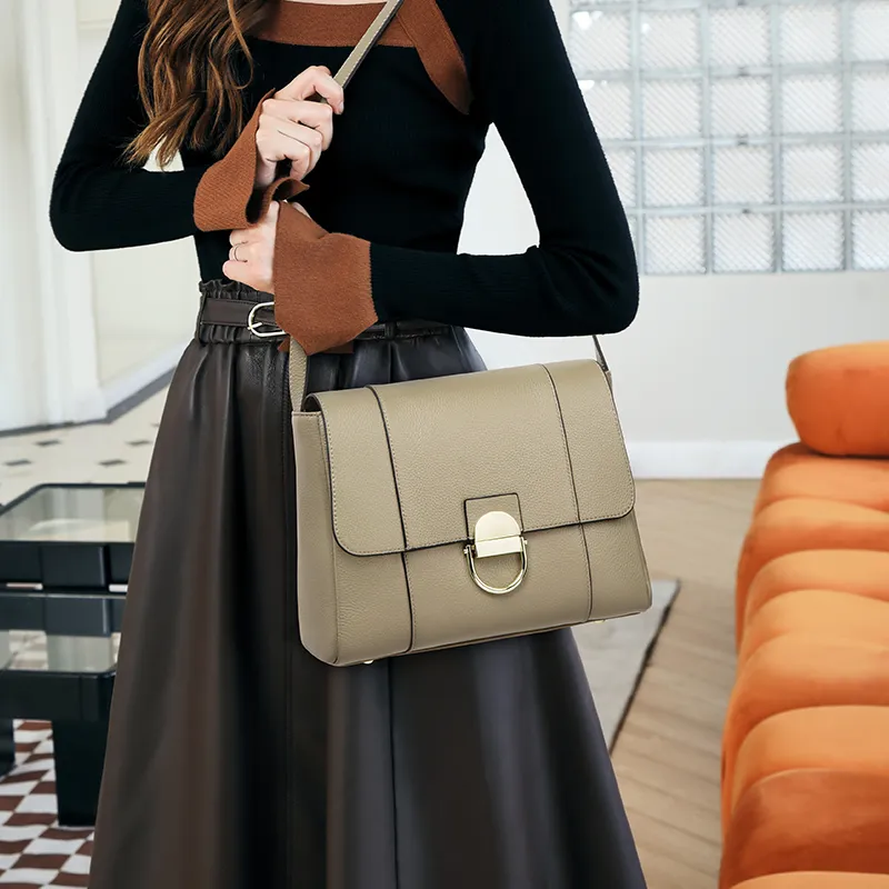 Espin Top Grain Cow Leather Small Square Bag Shoulder Bag Medium Size Women's Black/Khaki/Lake Green/Gold Brown-5