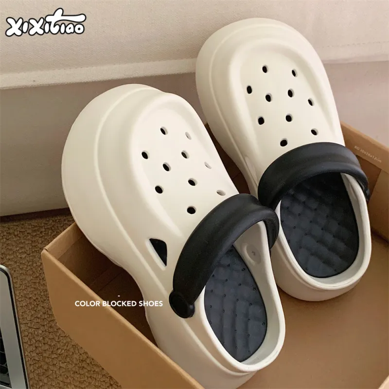 Thin Strips Slippers Women's, Black+White Base-16