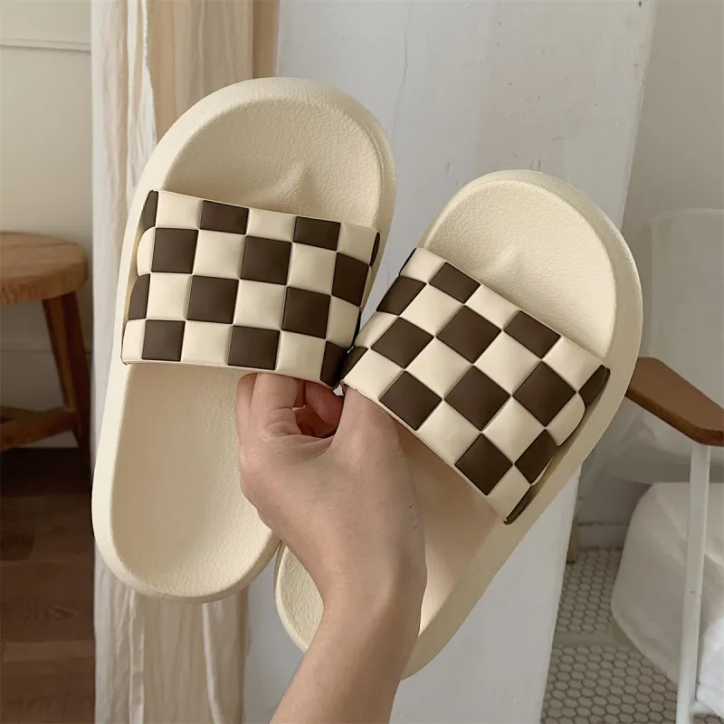 Thin Strips Slippers Unisex, Black White-14