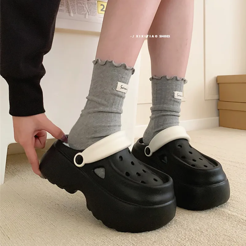 Thin Strips Slippers Women's, Black+White Base-4