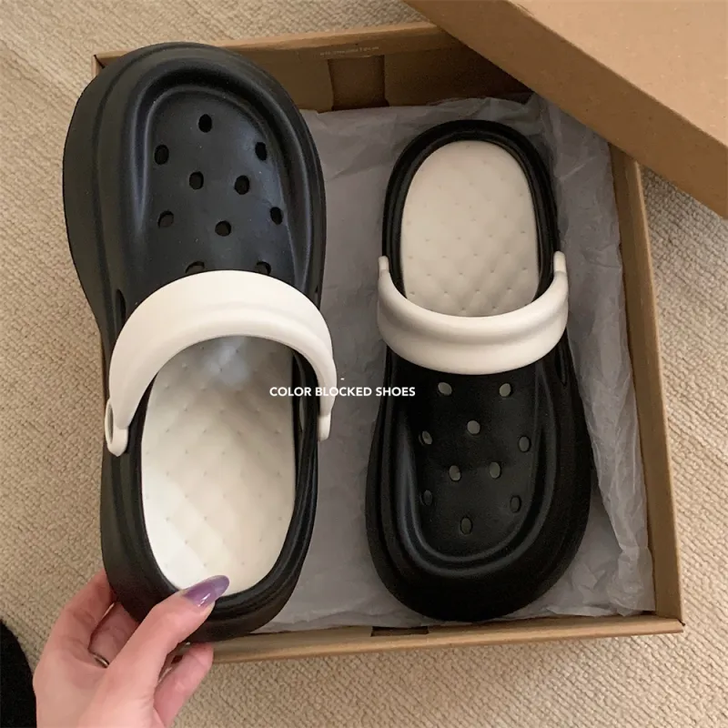 Thin Strips Slippers Women's, Black+White Base-5