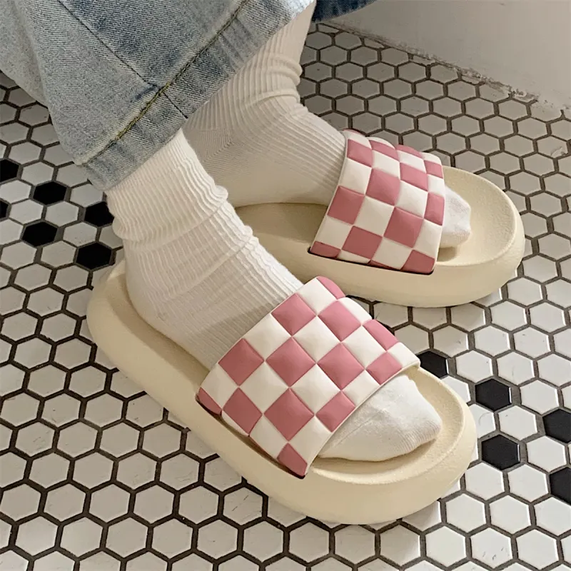 Thin Strips Slippers Unisex, Black White-9