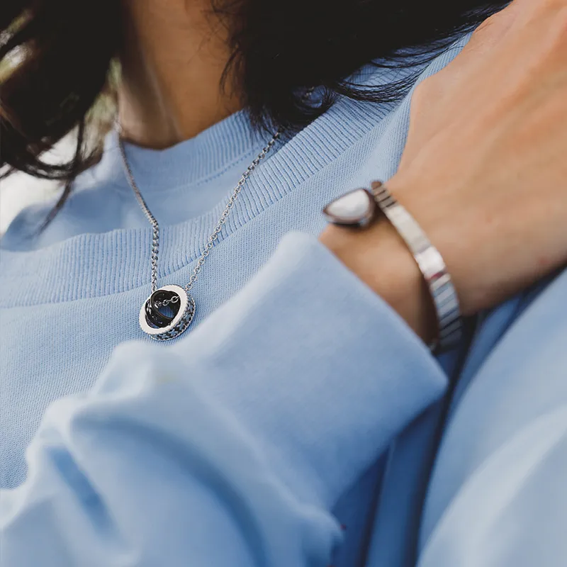 ROADLATIVE Titanium Steel Necklaces Unisex-2
