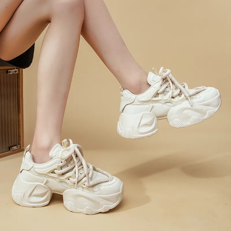 La Chapelle Height Increasing Lightweight Low-Top Chunky Sneakers Women's-8