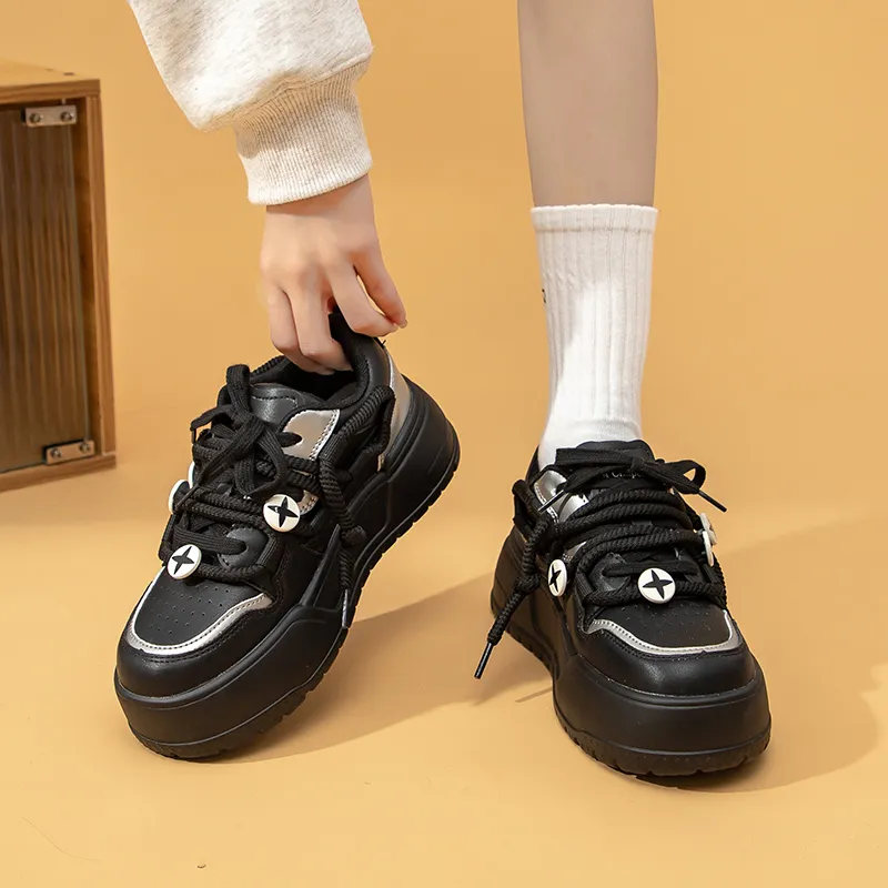 La Chapelle Height Increasing Lightweight Low-Top Skateboard Shoes Women's-26