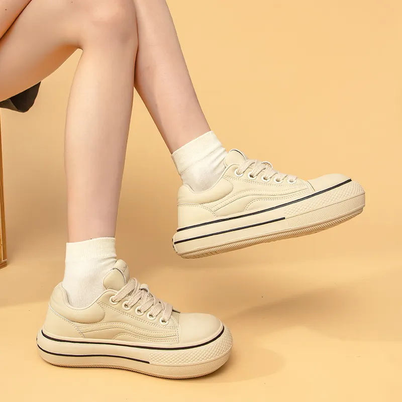 La Chapelle Abrasion Resistant Breathable Height Increasing Low Top Skateboard Shoes Women's-8