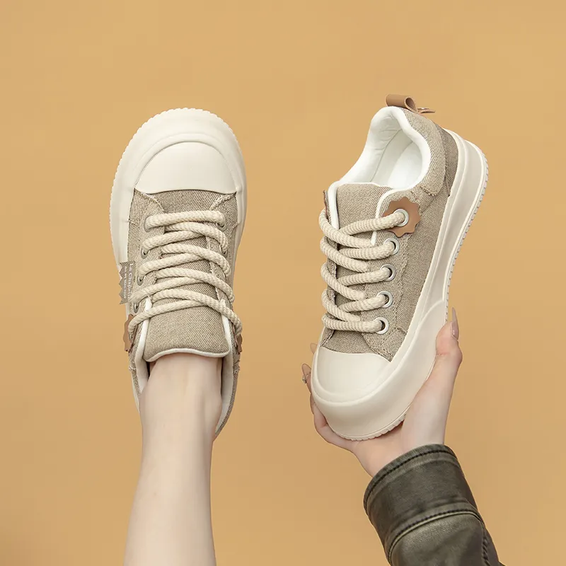 La Chapelle Height Increasing Lightweight Low-Top Skateboard Shoes Women's-26