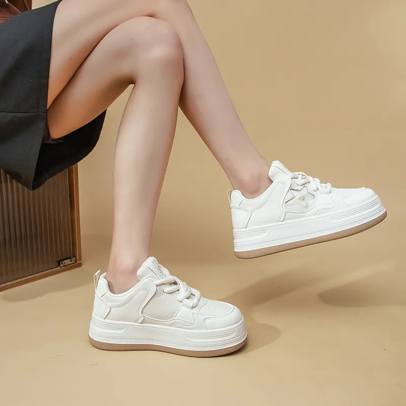 La Chapelle Height Increasing Lightweight Low Top Skateboard Shoes Women's-8